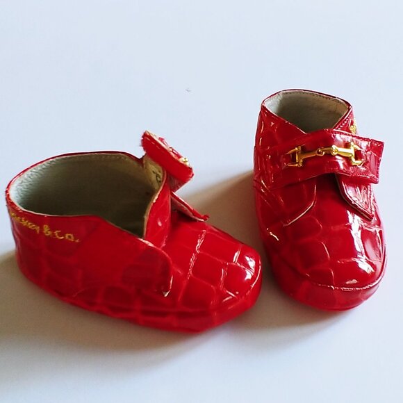 Baby Mickey and Co Red Faux Leather Logo Dress Shoes with Gold Details Size 2M - Picture 11 of 12